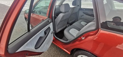 Škoda Fabia 1.4 MPI  50 KW klima 11  