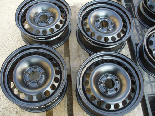 15"6,5J 5x110x65,1 ET35 Opel 1  