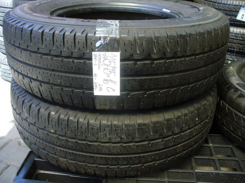 225/75x16C Michelin 1  