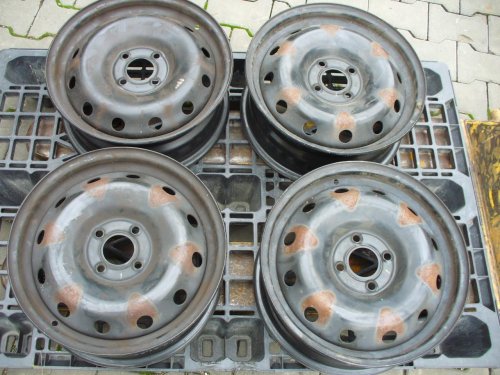 15"6J 4x100x60,1 ET50 Renault,Dacia 1  