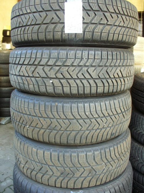 185/60x15 Pirelli 1  