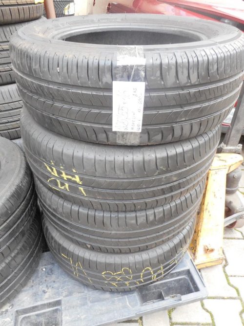 205/55x16 Michelin 1  
