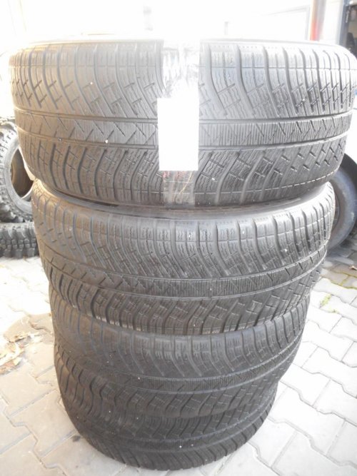 255/55x19 Michelin 1  