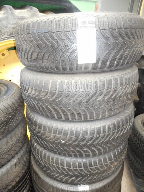 185/65x15 Michelin 1  